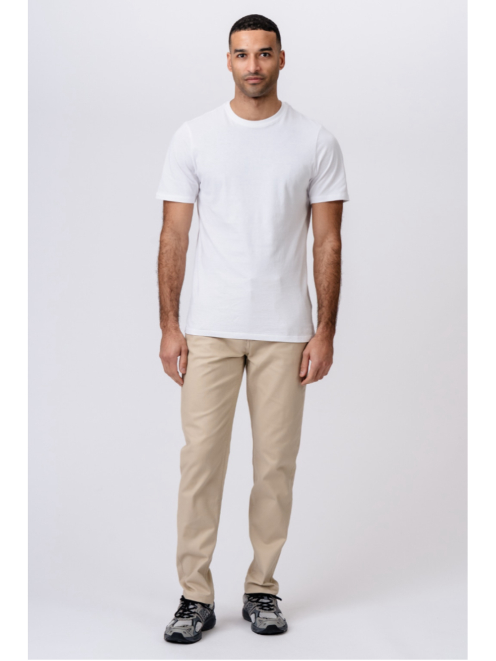 Men's Structure Chino Pants 33x30 
Beige